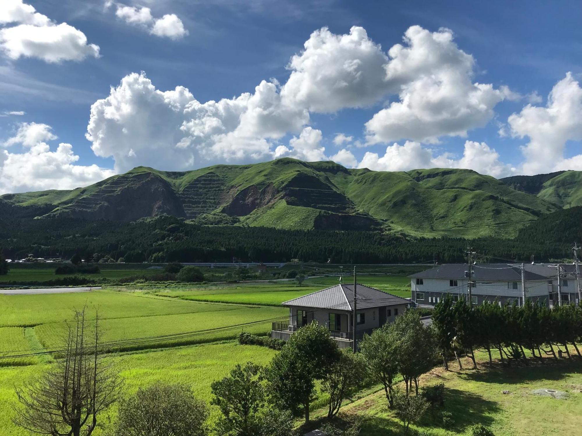 Aso Hakuun Sanso Hotel Exterior photo